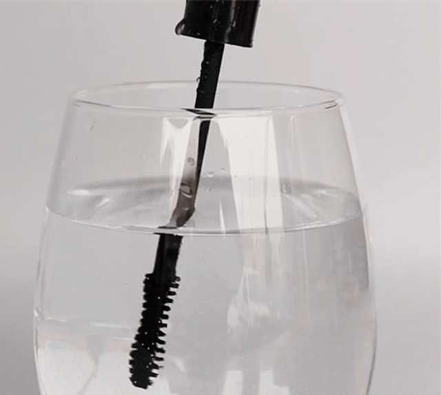 Prime Lashes – Waterproof Volume Mascara