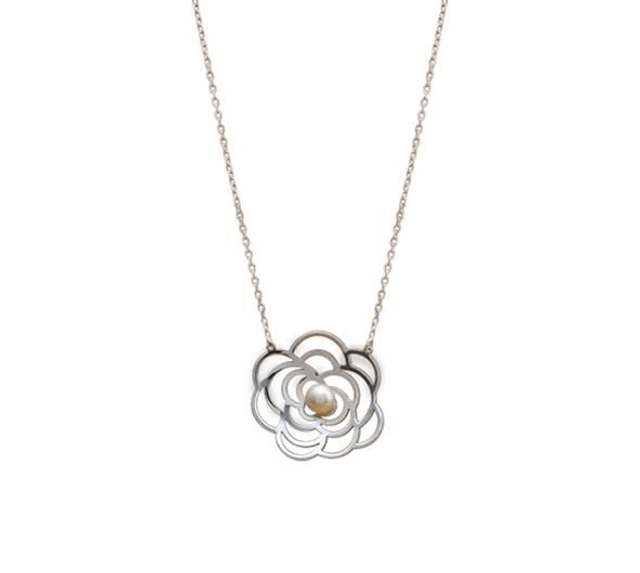 Ketting “Parel” – sterling zilver 925 met camelia en witte parel