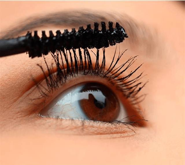 Prime Lashes – Waterproof Volume Mascara